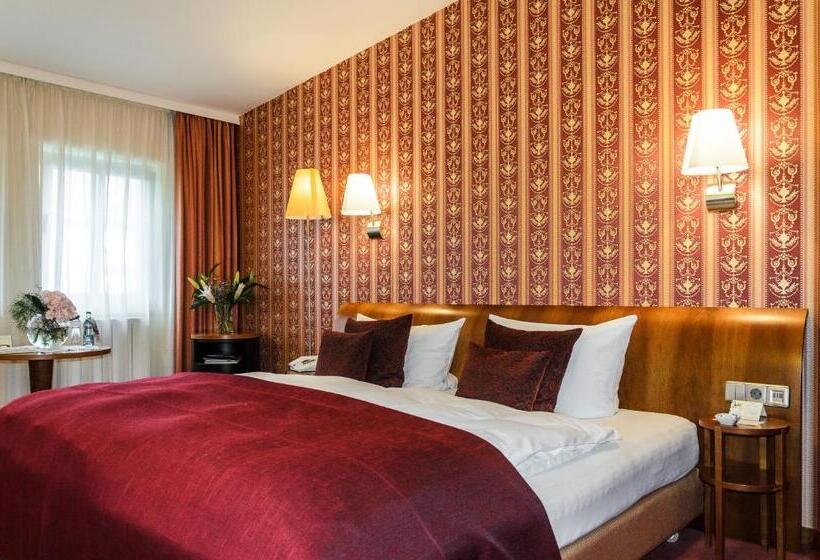 Standard Room, Akzent Hotel Goldner Hirsch