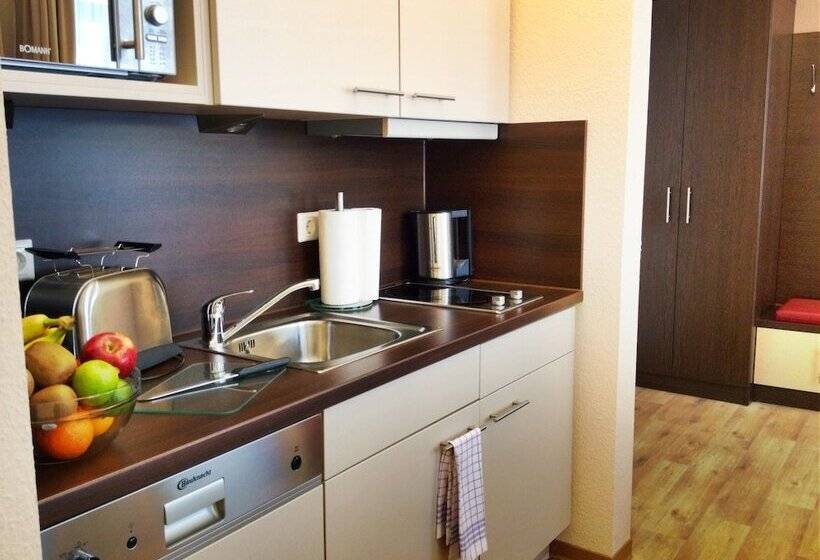 1 Bedroom Apartment, Apartment Quartier M