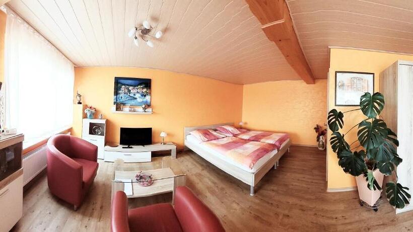 Quarto Estandar, Pension Haus Germania