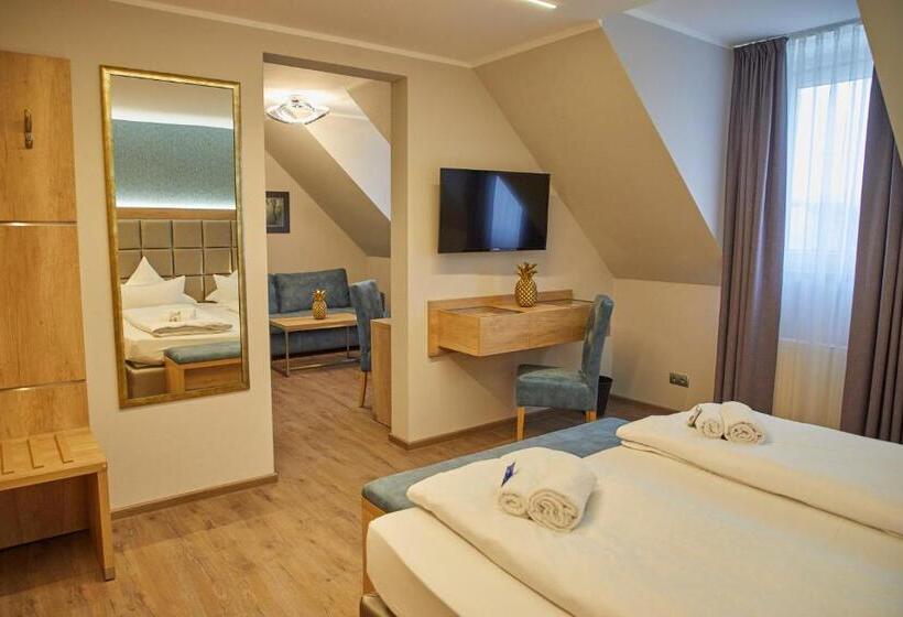 Junior Suite, Bernstein Acamed Resort