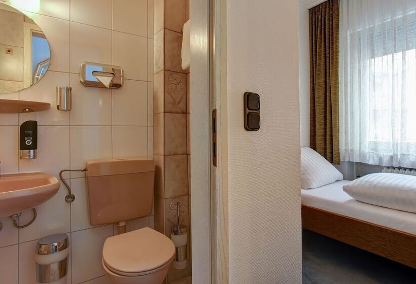 Economy Single Room, Arde Koln Zentrum