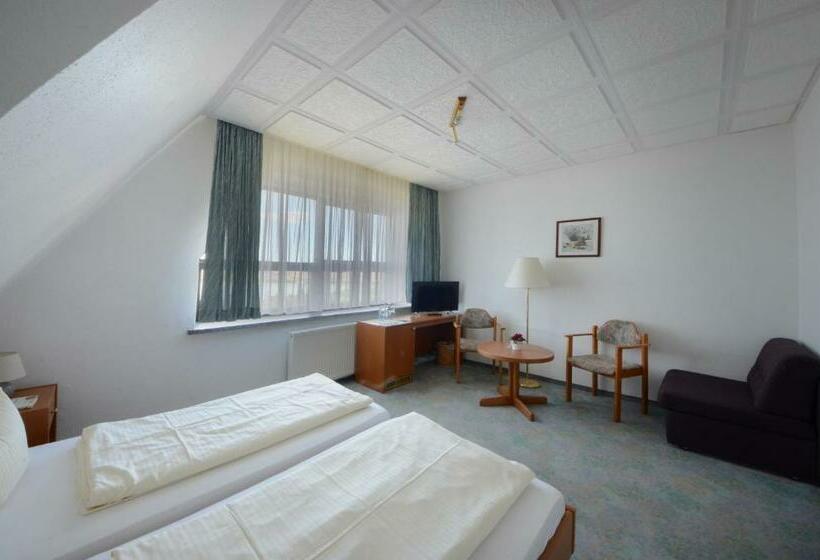 اتاق استاندارد, Land Gut Hotel Barbarossa