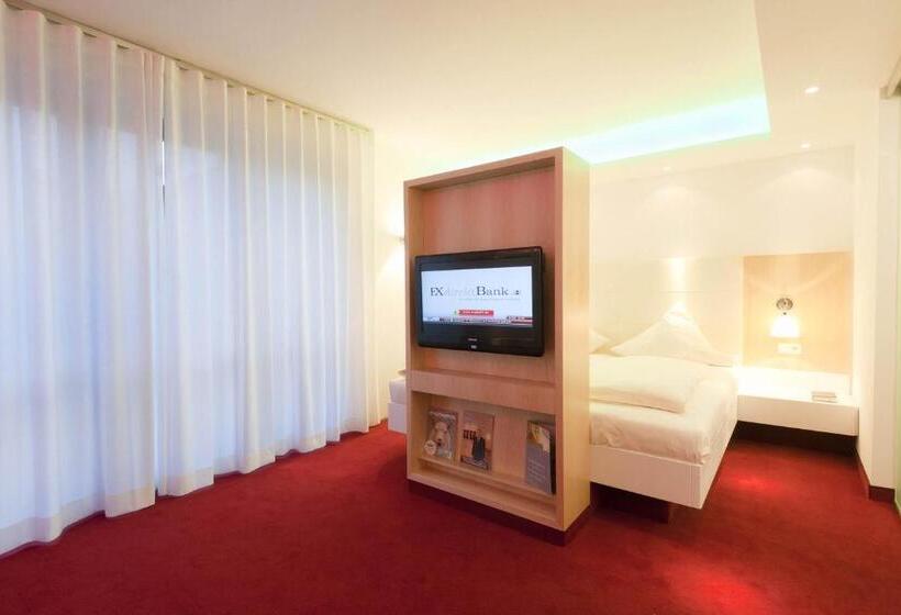 سوئیت جونیور با چشم‌انداز باغ, Mintrops Land Hotel Burgaltendorf