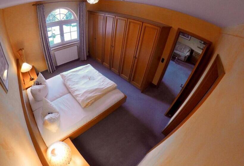 Apartamento 1 Dormitorio, Spanischer Hof