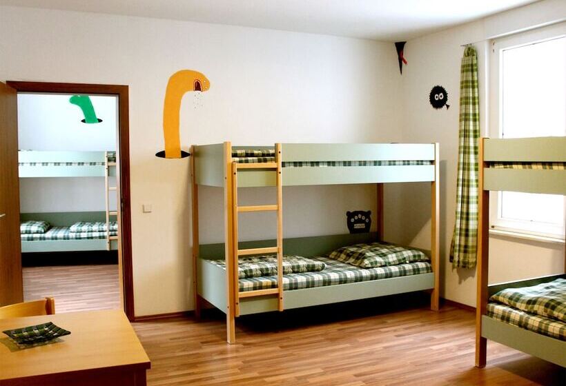 سرير فى غرفة مشتركه, Sleepy Lion Hostel, Youth Hotel & Apartments Leipzig