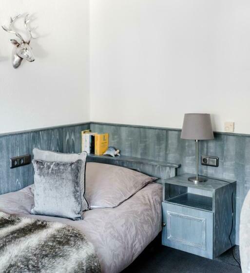 اتاق استاندارد یک نفره, Sommers Hotel Altes Posteck