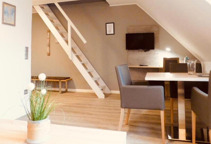 带1个卧室的豪华公寓, Stadthotel Garni Smutje
