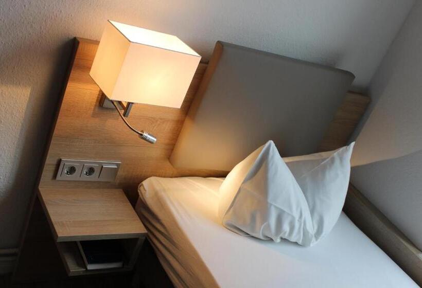 标准单人间, Stadthotel Garni Smutje