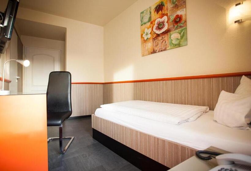اتاق استاندارد یک نفره, Trip Inn Hotel Ariane