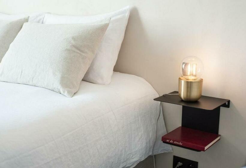 اتاق استاندارد با تخت بزرگ, B Guest Sleep & Retreat