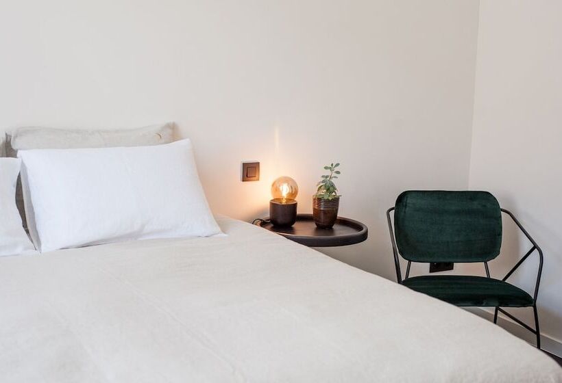 اتاق لوکس, B Guest Sleep & Retreat