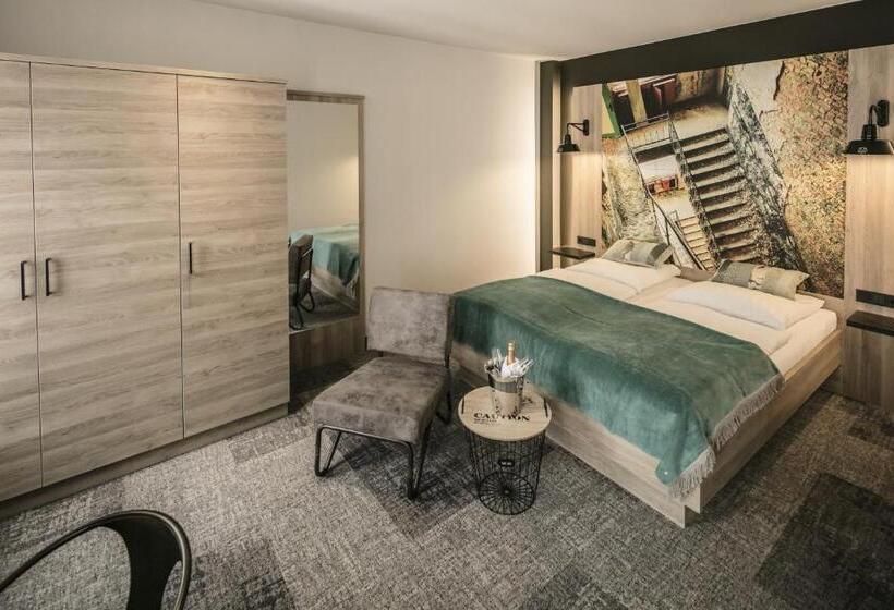 اتاق استاندارد, Alexxanders Hotel & Boardinghouse, Restaurant