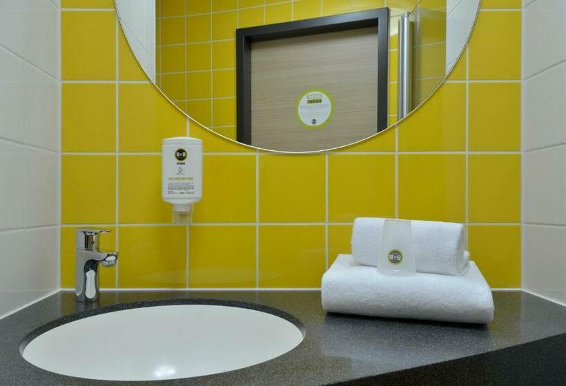 اتاق استاندارد, B&b Hotel Stuttgart City