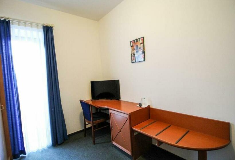 اتاق استاندارد یک نفره, Ahrberg Viertel