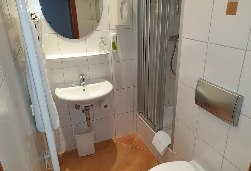 اتاق استاندارد یک نفره, City Hotel Stuttgart