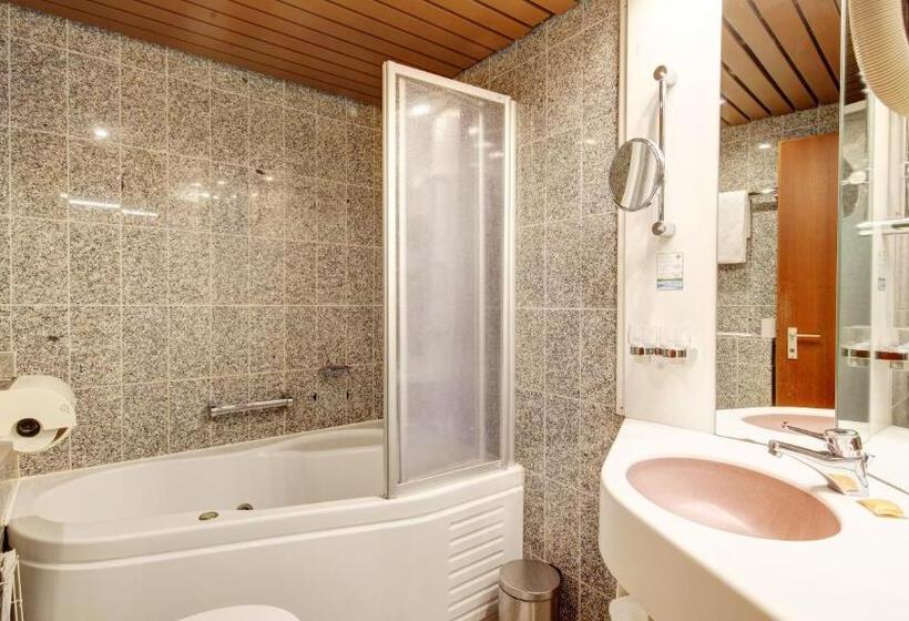 اتاق استاندارد, Spahr