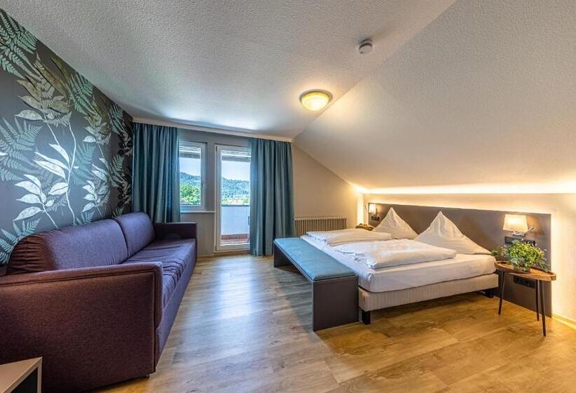 اتاق استاندارد چهار تخته, Landgasthof Kranz