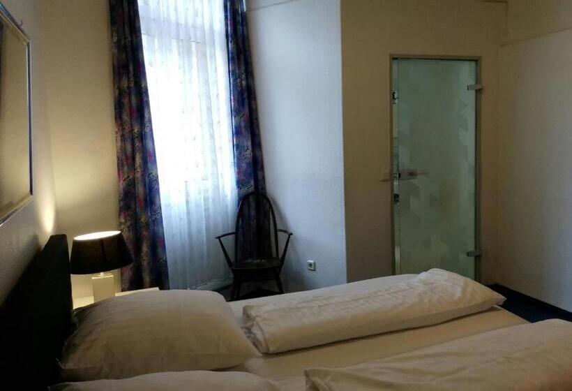Номер Стандарт, Wasserturm Hotel Mannheim
