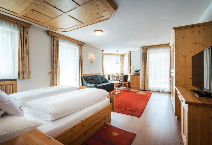 سوییت جونیور, Alpenhotel Plaza