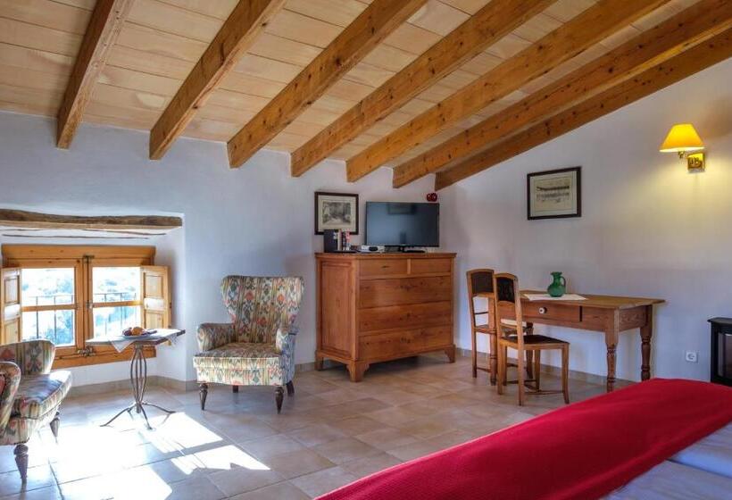 سوییت جونیور با بالکن, Finca Can Estades