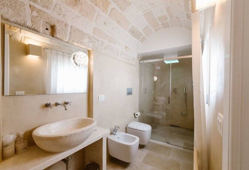 سوییت, Giovì Relais