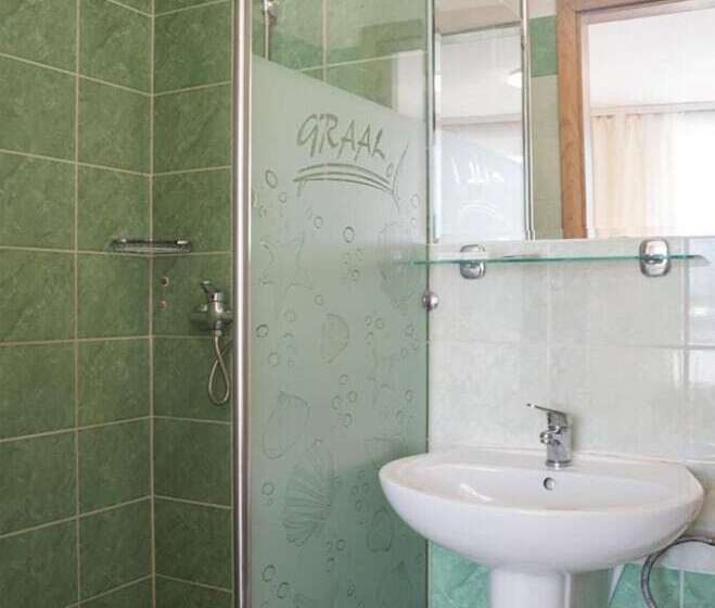 آپارتمان 1 خوابه, Graal Spa