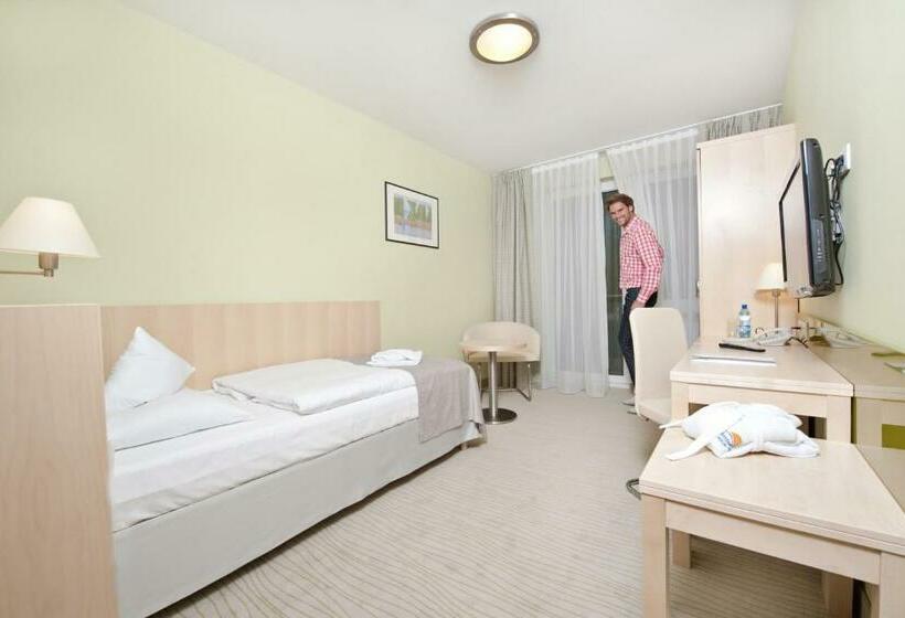 اتاق استاندارد یک نفره, Interferie Medical Spa