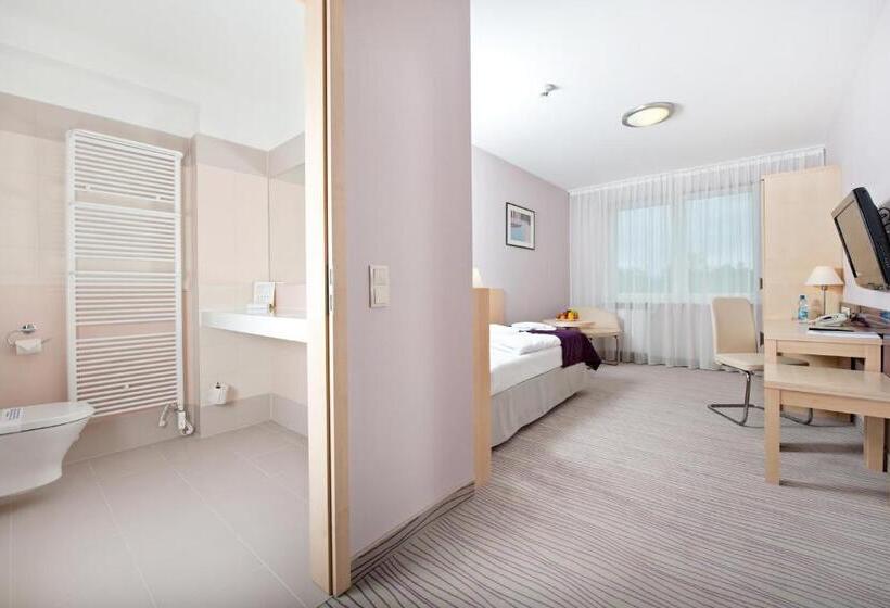 اتاق استاندارد یک نفره, Interferie Medical Spa