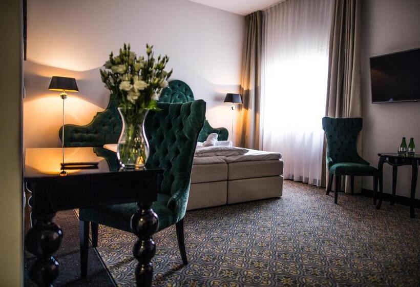 Deluxe Room, Pałac Na Wodzie Hotel & Spa