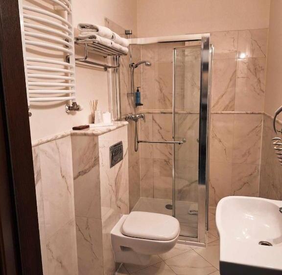 اتاق استاندارد, Royal Hotel Modlin