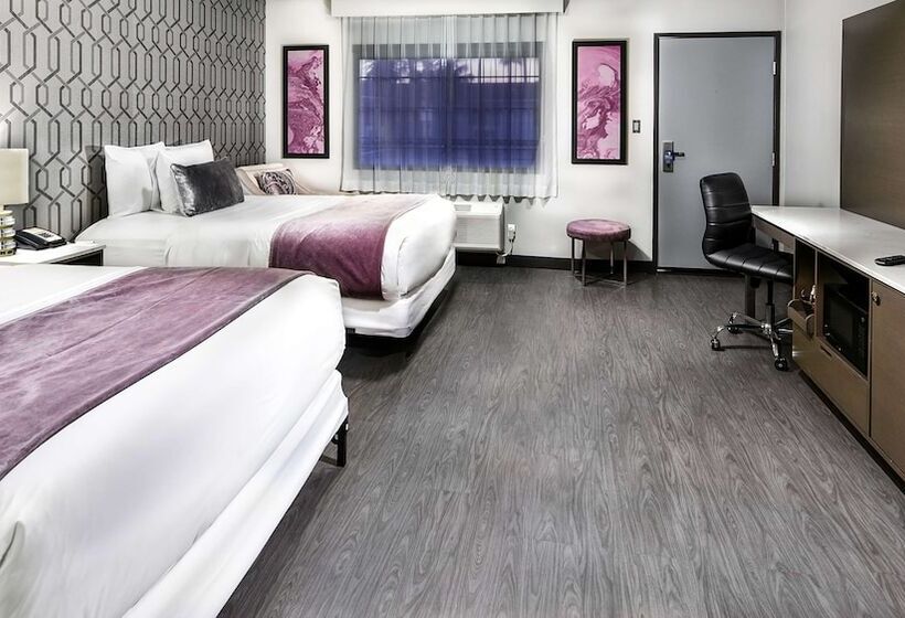 اتاق خانوادگی, Sunset West Hotel, Surestay Collection By Best Western
