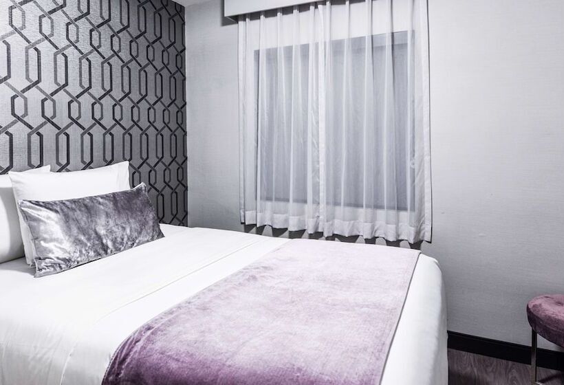 اتاق خانوادگی, Sunset West Hotel, Surestay Collection By Best Western