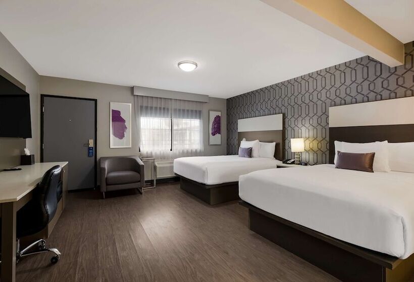 اتاق خانوادگی, Sunset West Hotel, Surestay Collection By Best Western