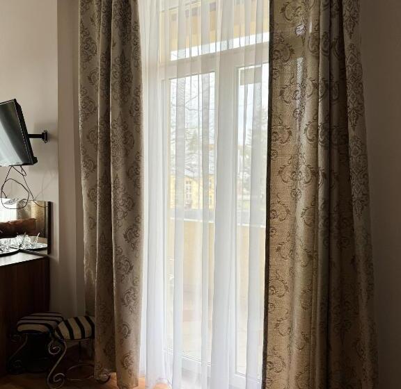 اتاق استاندارد, Villa Carmen