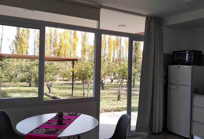 קוטג' דלוקס, Finca La Escondida San Rafael