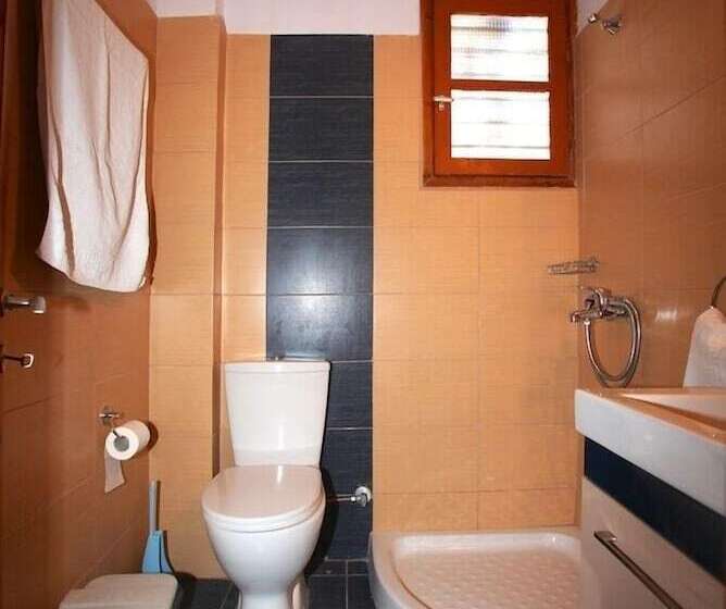 اتاق استاندارد, Christos Guesthouse