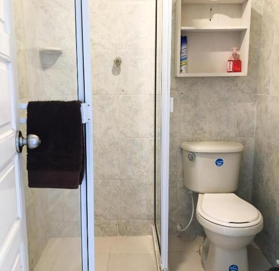 اتاق استاندارد یک تخته با سرویس بهداشتی مشترک, Casa Zaida Hostal Vintage