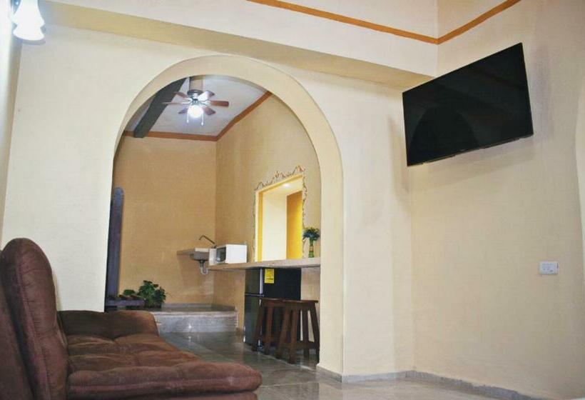 سوییت جونیور, Casa Rico
