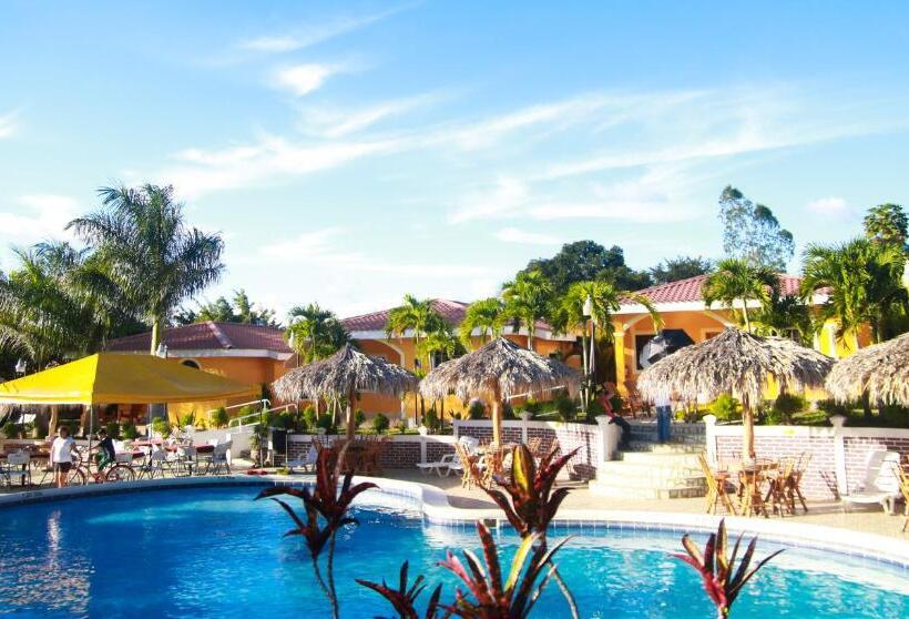 بانگلوی استاندارد 2 خوابه, Apart Hotel Acuarious De Luis