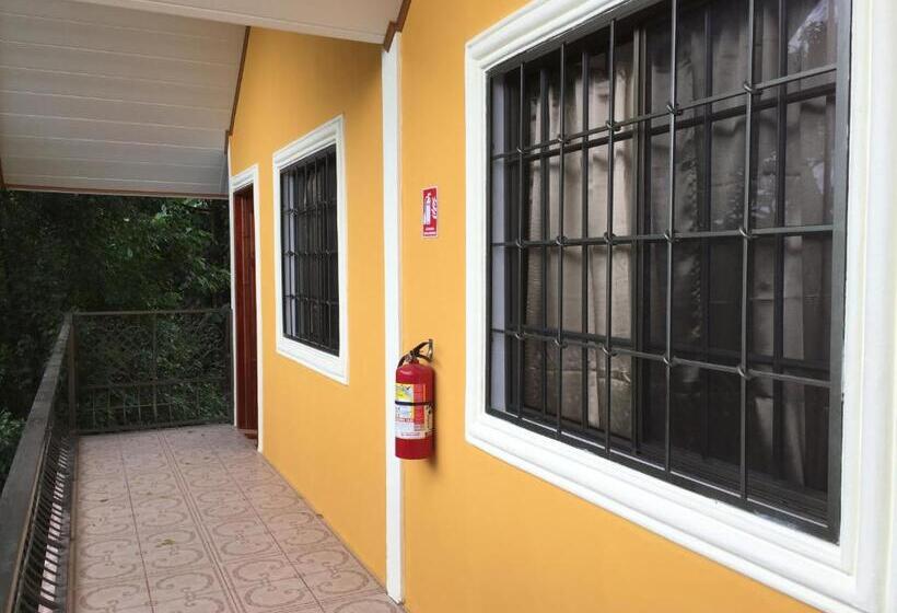 اتاق استاندارد, Apart Hotel Acuarious De Luis