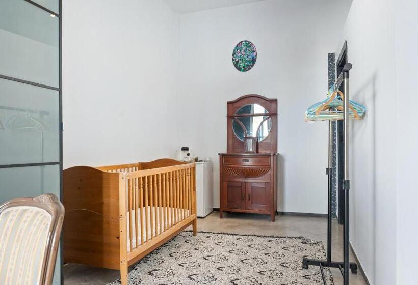 سوئیت خانواده 2 خوابه, Serenity Boutique Suites