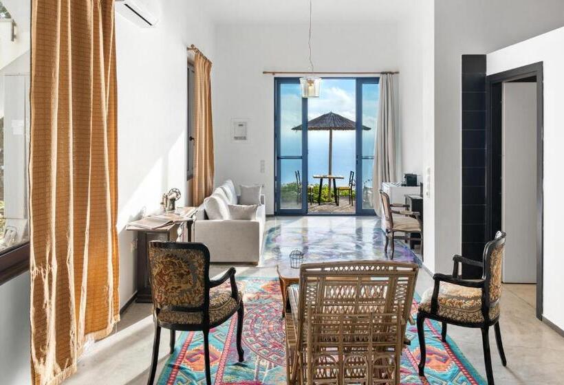 سوییت خانوادگی, Serenity Boutique Suites