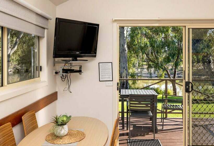 ویلای 2 خوابه, Big4 Deniliquin Holiday Park