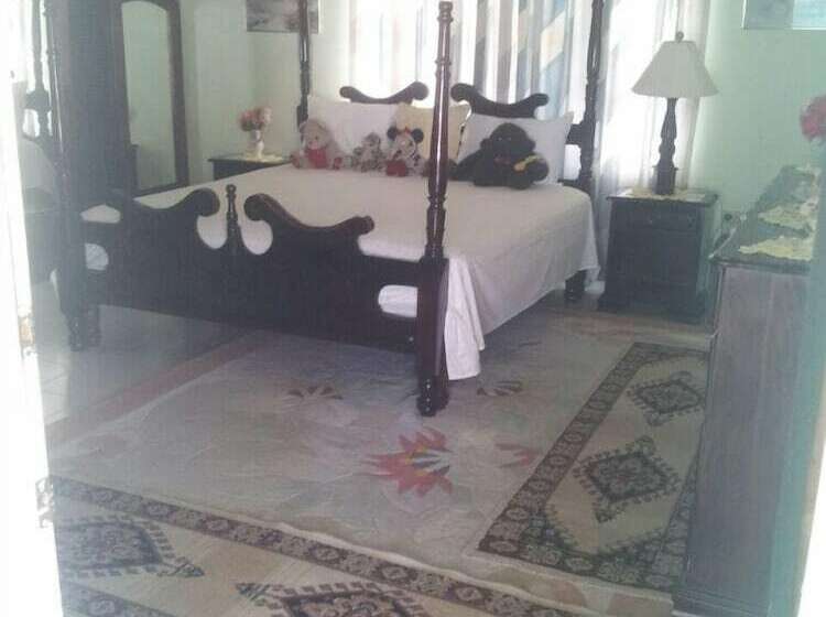 اتاق استاندارد با تخت دوبل, Suzette's Homestay