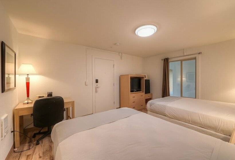 اتاق استاندارد با 2 تخت دوبل, Newport Inn & Suites By Oyo Rooms