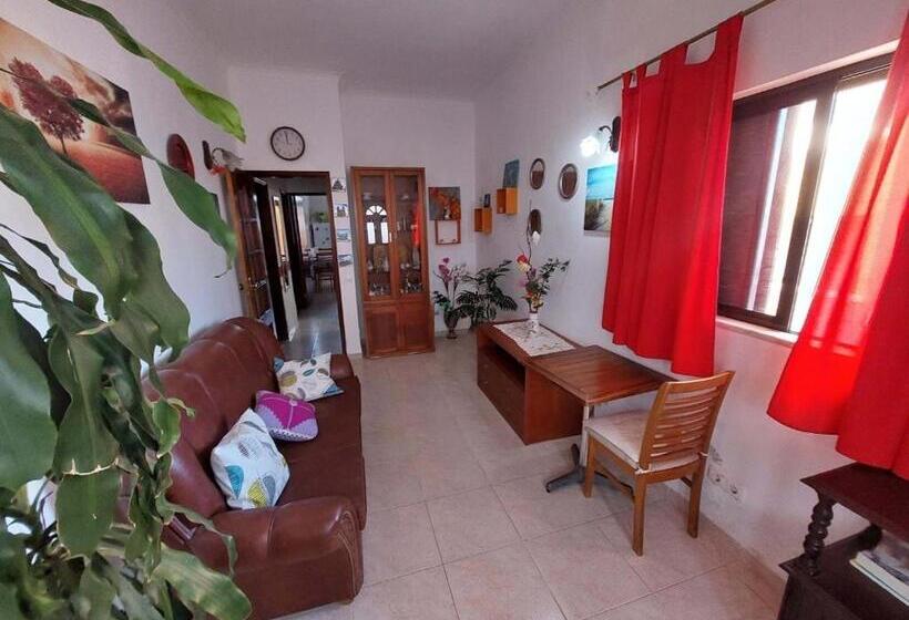 اتاق استاندارد سه نفره, Brisa Sul Guest House