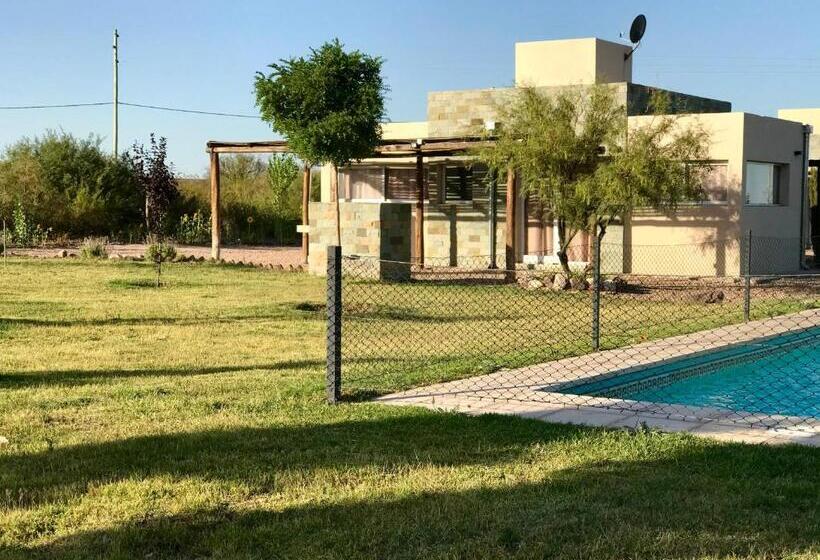 דירת חדר, Cabañas Econature