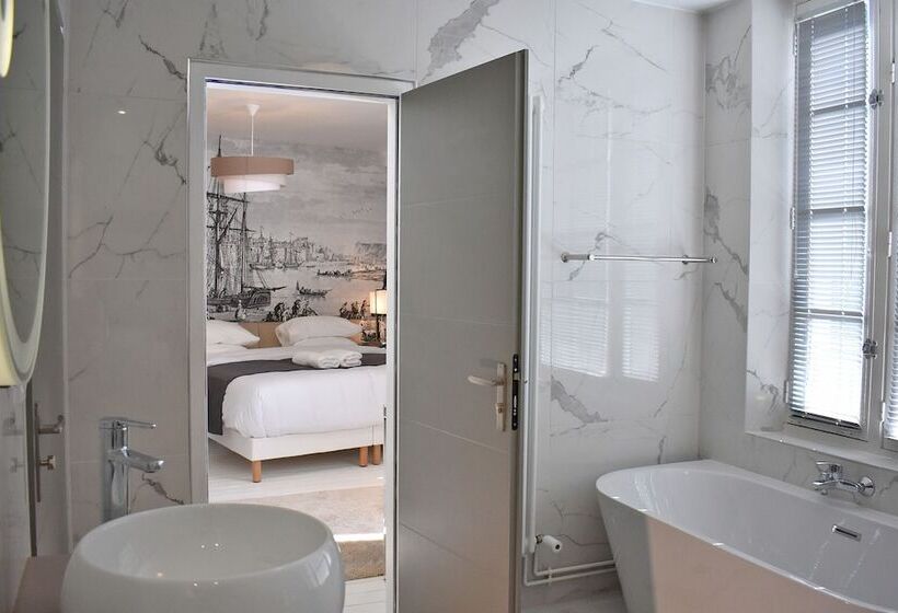 ガーデンビュースイート, Villa Castel Chambres D Hôtes B&b