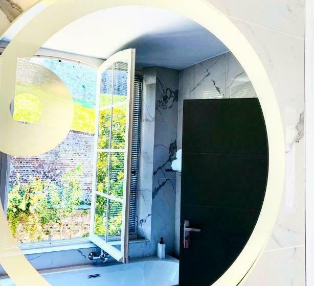 ガーデンビュースイート, Villa Castel Chambres D Hôtes B&b