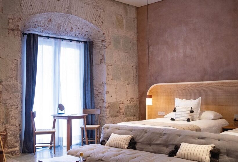 سوییت, Casa Antonieta